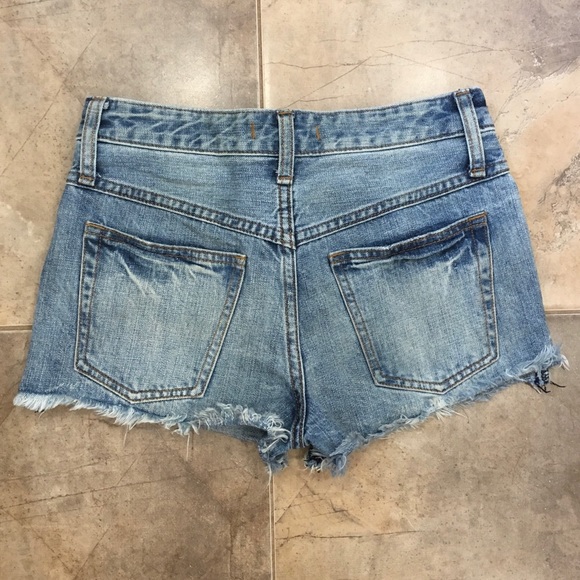 Free People Mid Wash Cut Off Denim Shorts 24 - Picture 4 of 4